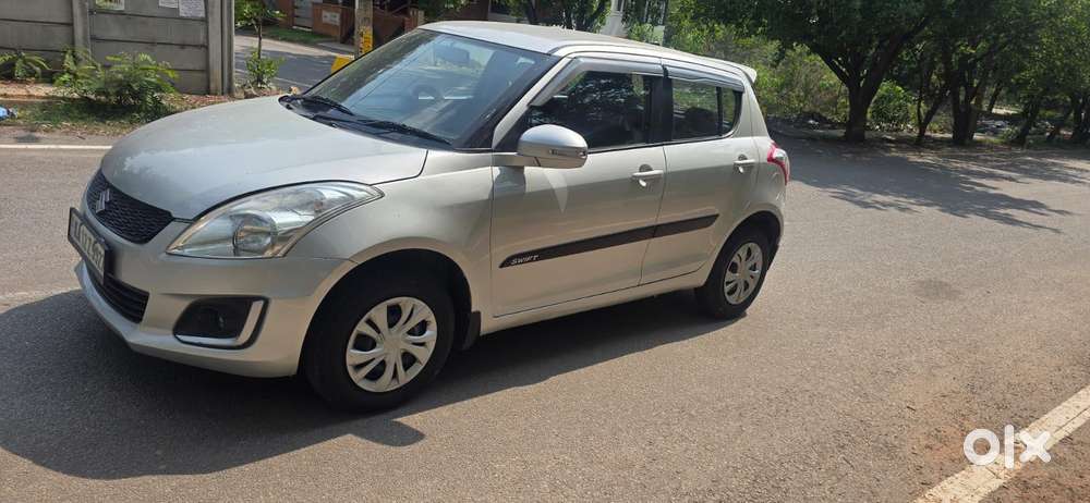 Maruti Suzuki Swift Vxi Optional, 2017, Petrol