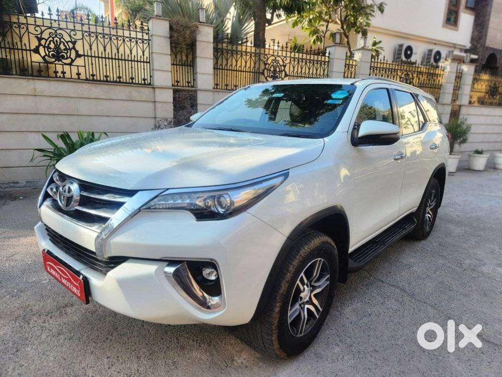 Toyota Fortuner 4x2 At 2.8 Diesel, 2018, Diesel