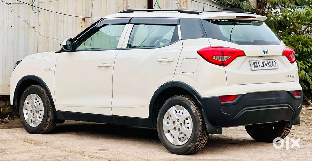 Mahindra Xuv300 W4, 2023, Petrol