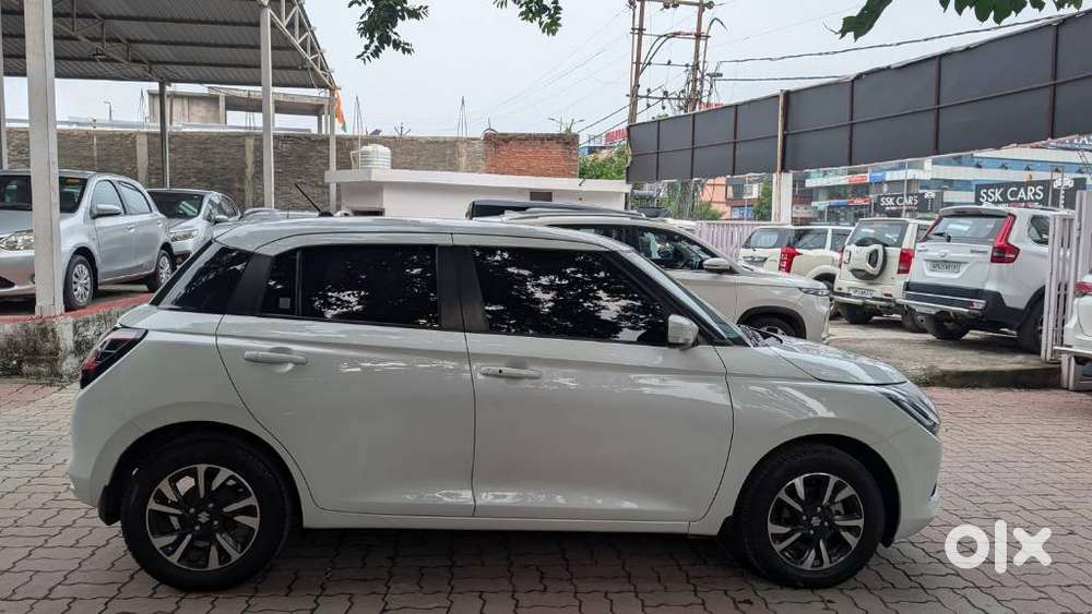 Maruti Suzuki Swift Zxi Plus, 2025, Petrol