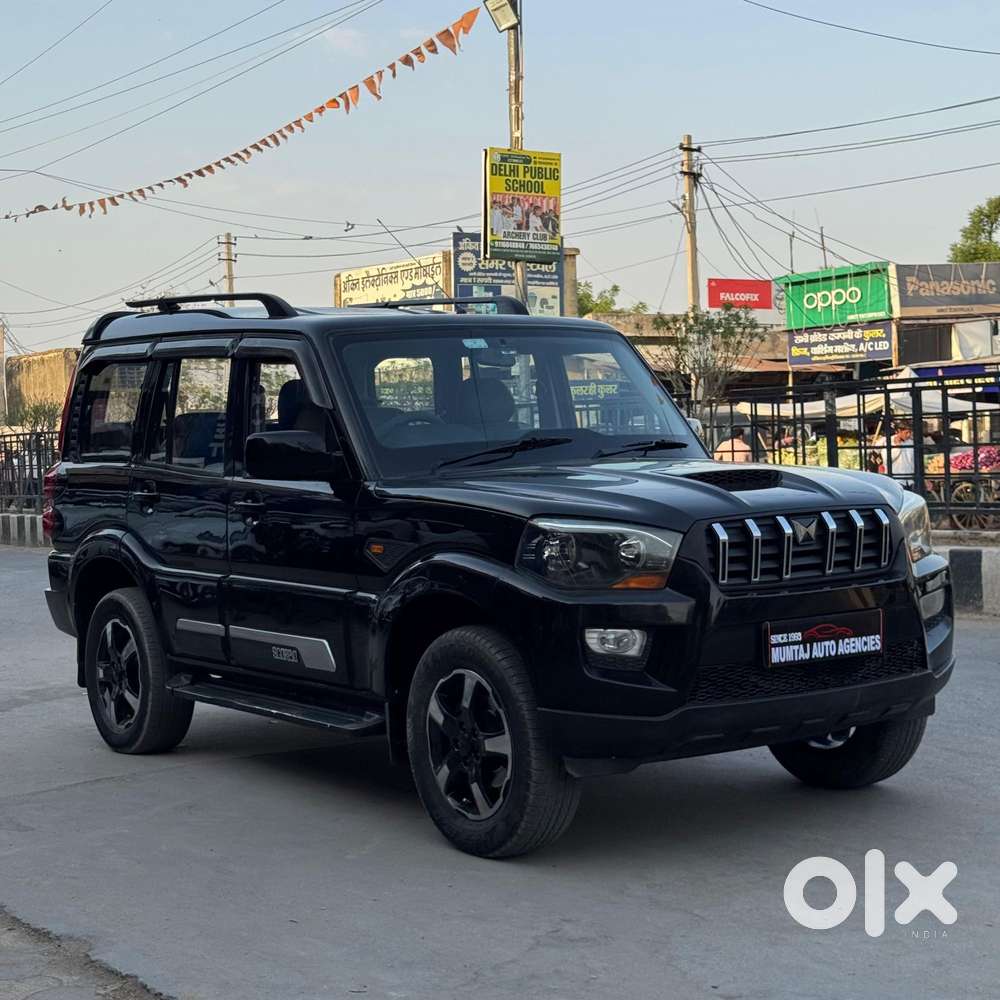 Mahindra Scorpio Classic 2.2 S 11 Mt 7 Str, 2015, Diesel