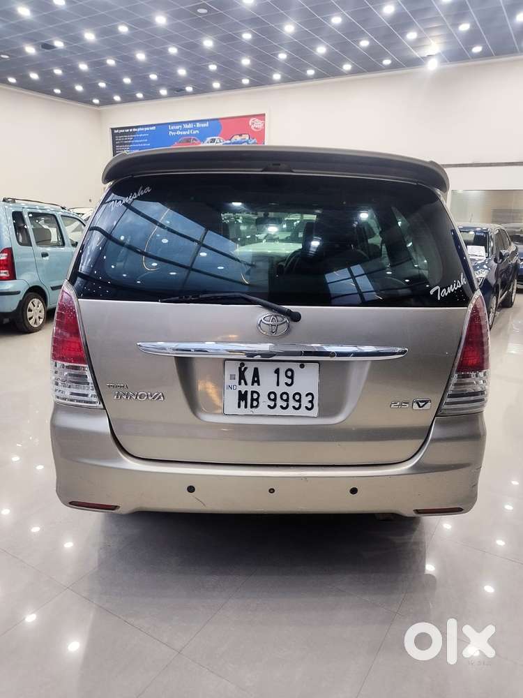 Toyota Innova 2004-2011 2.5 G4 Diesel 7-seater, 2011, Diesel