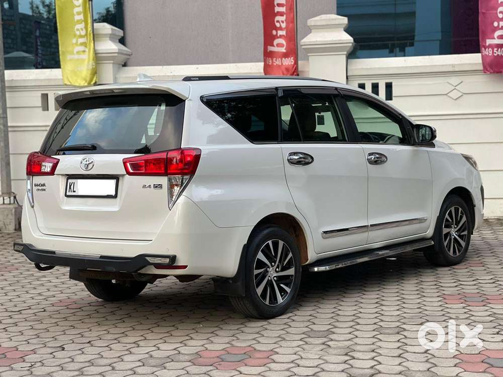 Toyota Innova Crysta 2.4 Z 7 Str, 2022, Diesel