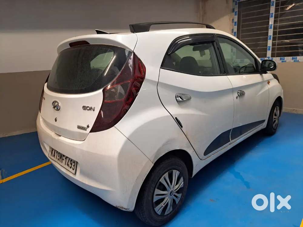 Hyundai Eon 2015 Petrol Well Maintained.
