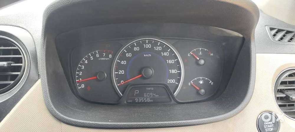 Hyundai Grand I10 2013-2016 Sportz, 2014, Petrol