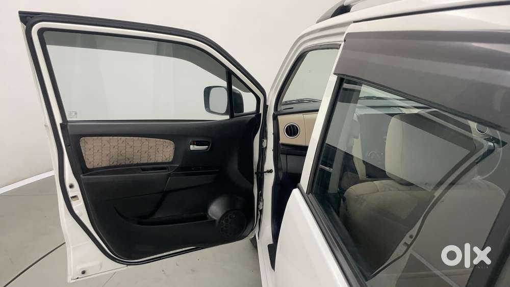 Maruti Suzuki Wagon R 1.0 Vxi Amt, 2018, Petrol