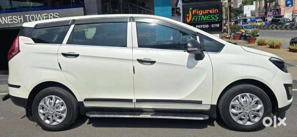 Mahindra Marazzo M2, 2018, Diesel