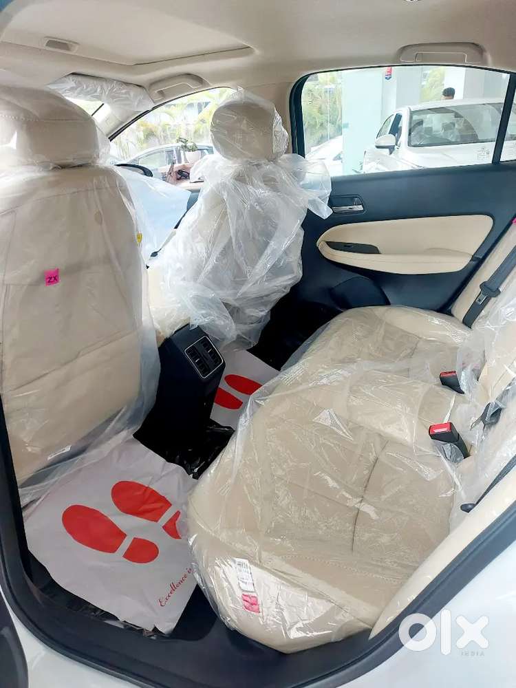 Honda City Zx 2025 Petrol 0 Km Driven