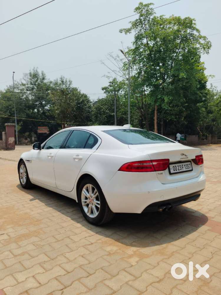 Jaguar Xe 2.0l Diesel Pure, 2017, Diesel
