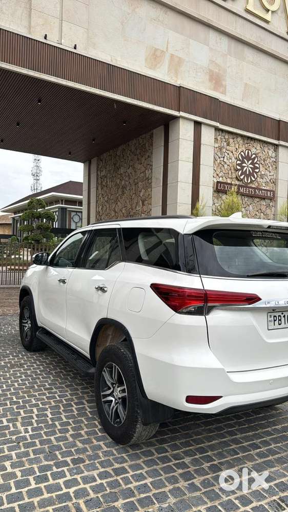 Toyota Fortuner 4x2 At 2.8 Diesel, 2017, Diesel