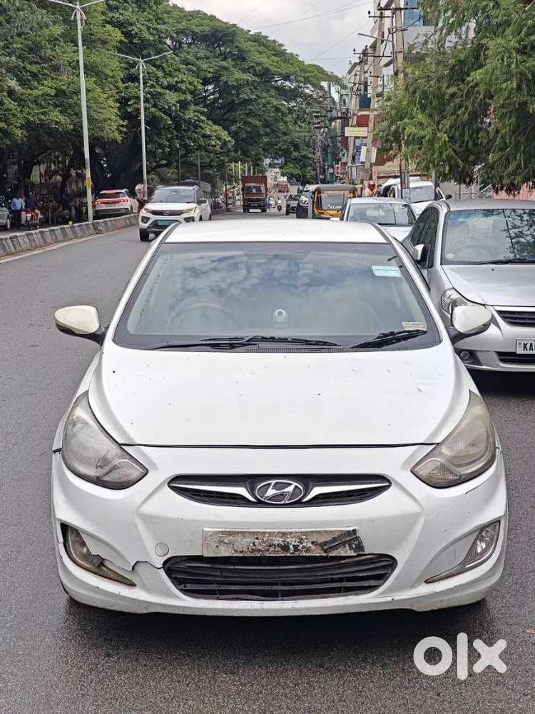 Hyundai Verna 1.6 Sx Crdi (o), 2014, Diesel