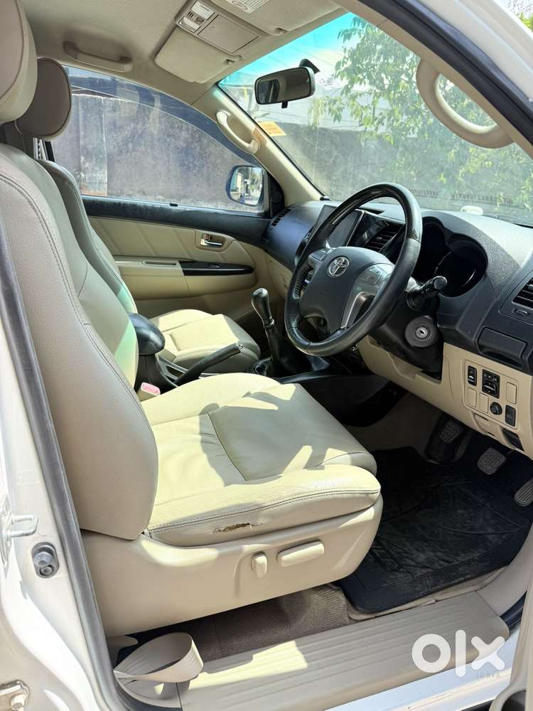Toyota Fortuner 3.0 4x2 Mt, 2015, Diesel
