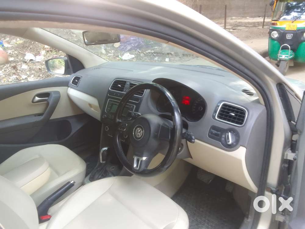 Volkswagen Vento 1.2 Tsi Highline Plus At, 2014, Petrol