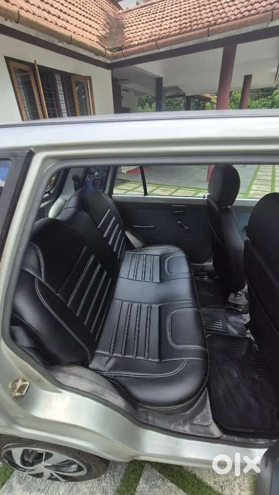 Maruti Suzuki 800 2010