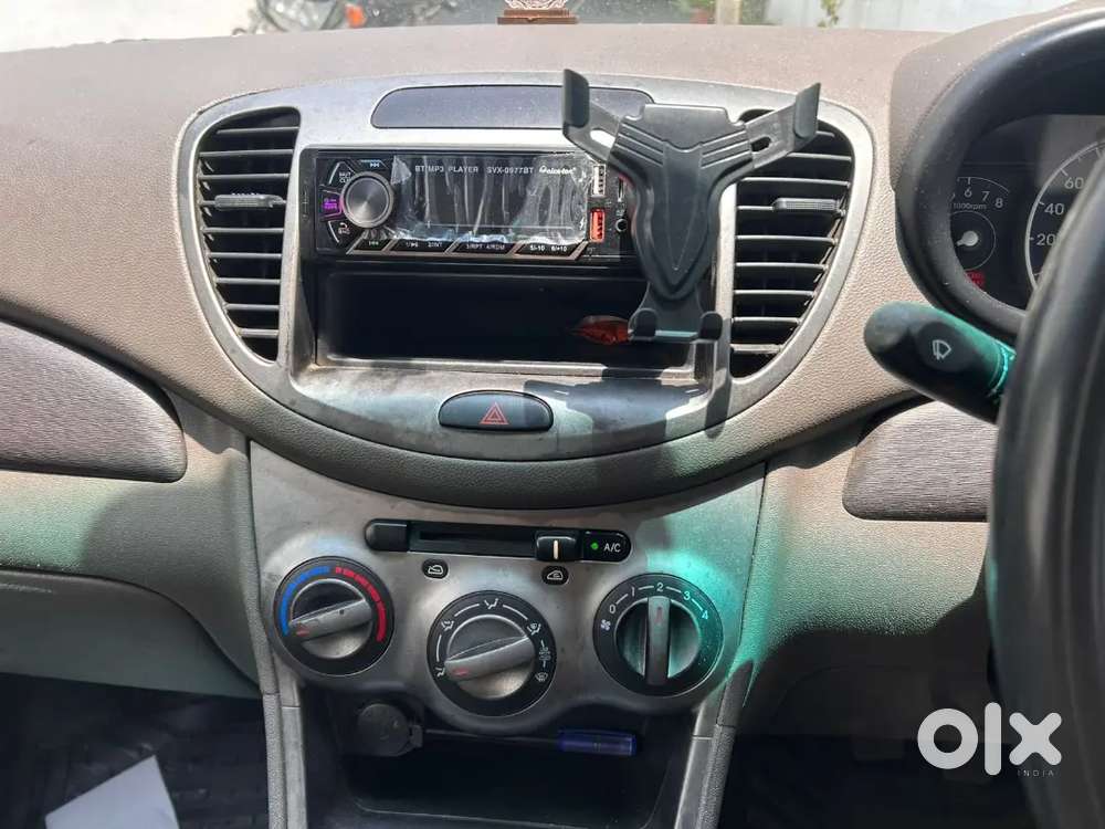 Hyundai I10 Magna 1.2 (2011)  Power Windows  Good Condition