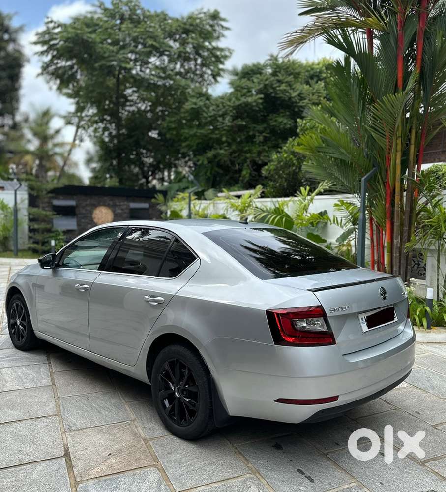 Skoda Octavia L&k 2018 Petrol