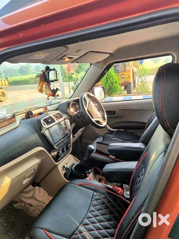 Mahindra Tuv 300 2017 Diesel 140000 Km Driven