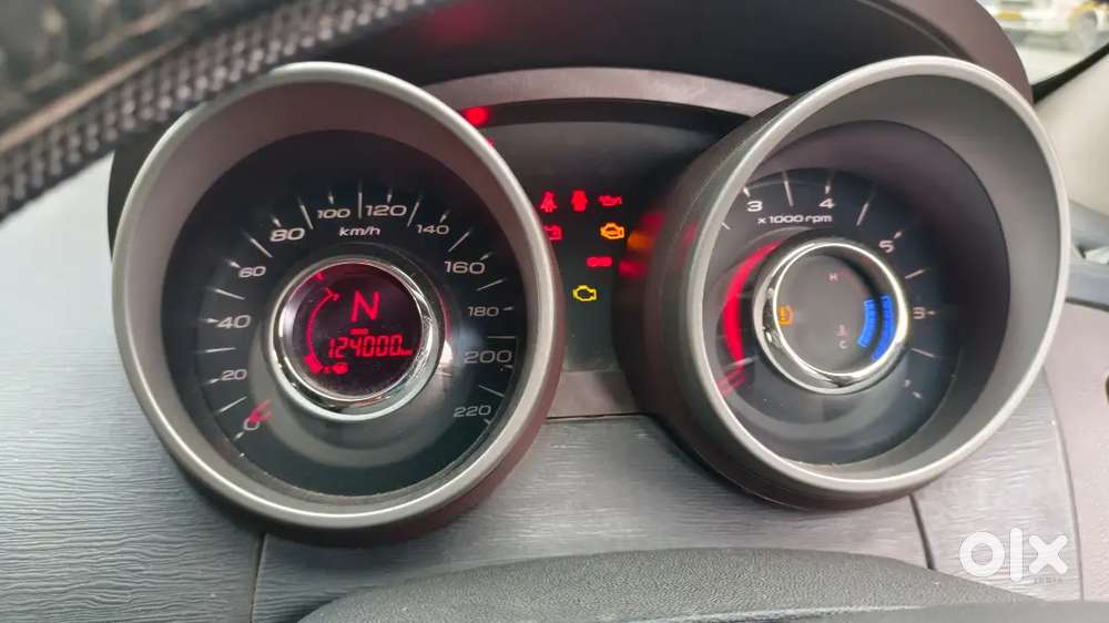 Mahindra Xuv500 2013 Diesel 120000 Km Driven