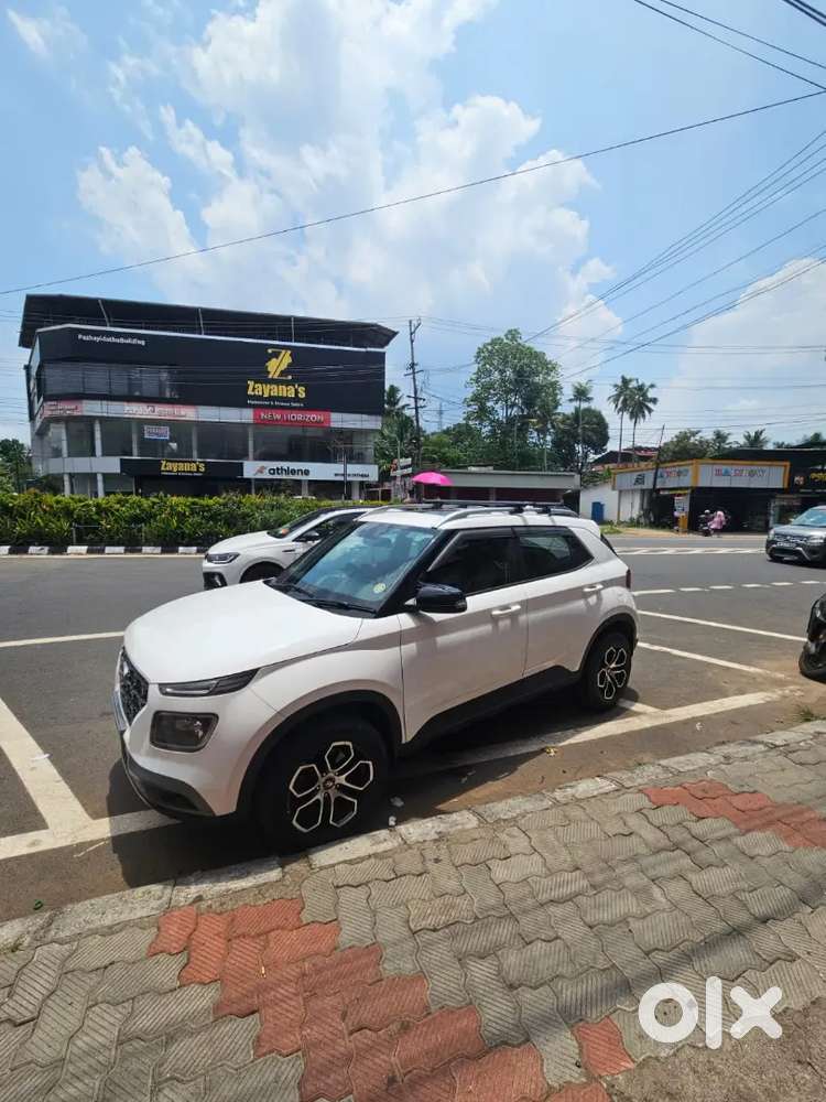 Hyundai Venue Diesel 2021