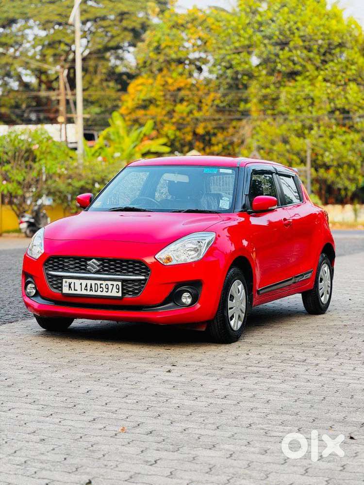 Maruti Suzuki Swift Vxi + Manual, 2023, Petrol