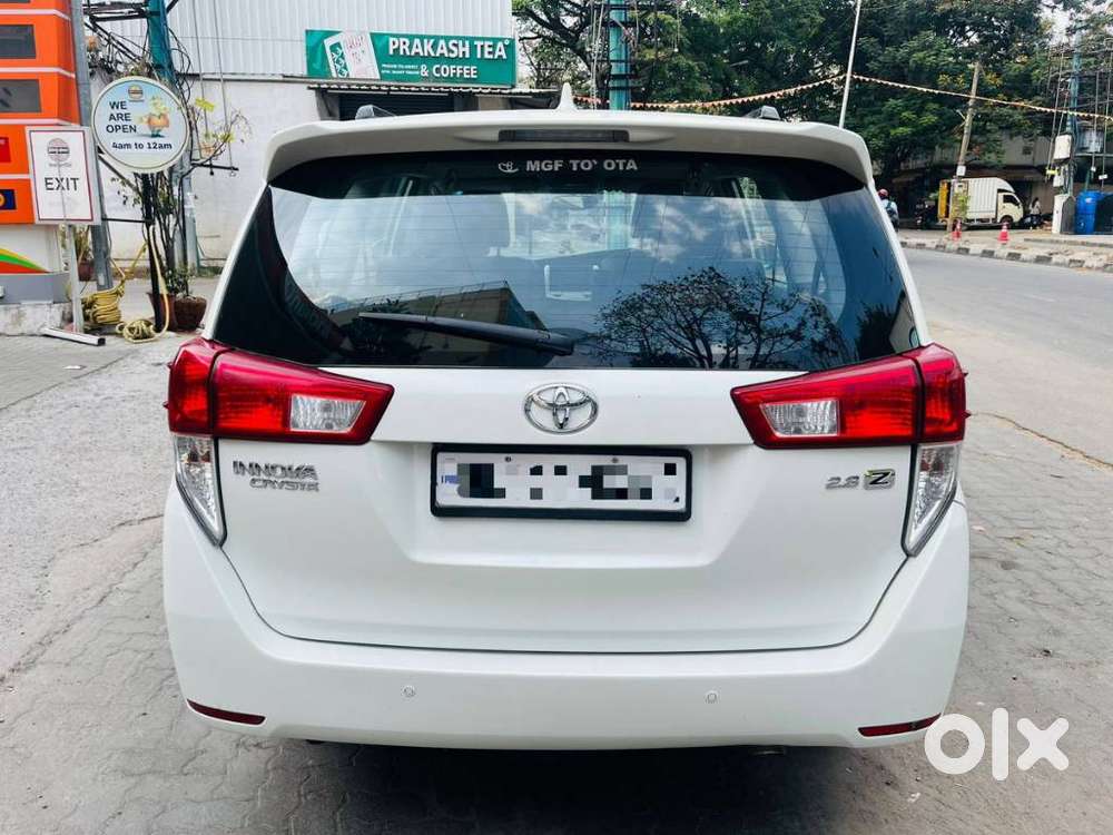 Toyota Innova Crysta 2.8z Automatic, 2017, Diesel