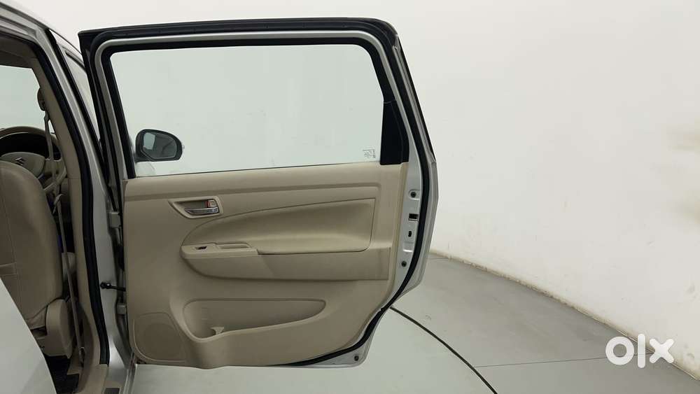 Maruti Suzuki Ertiga Vxi At, 2017, Petrol