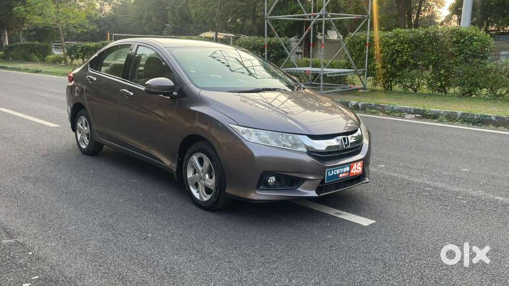 Honda City 1.5 V 4th Gen I-vtec Mt, 2016, Petrol