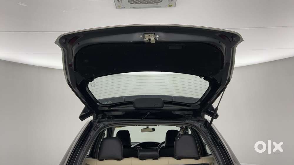 Toyota Etios Liva 1.4 Vxd Dual Tone, 2019, Diesel