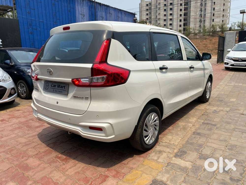 Toyota Rumion, 2024, Petrol