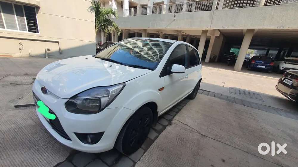 Ford Figo Lxi Diesel Totaly New Painted