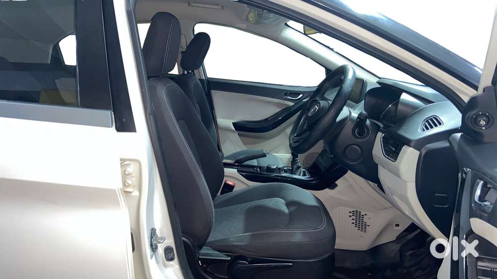 Tata Nexon 1.2 Revotron Xz Plus, 2021, Petrol