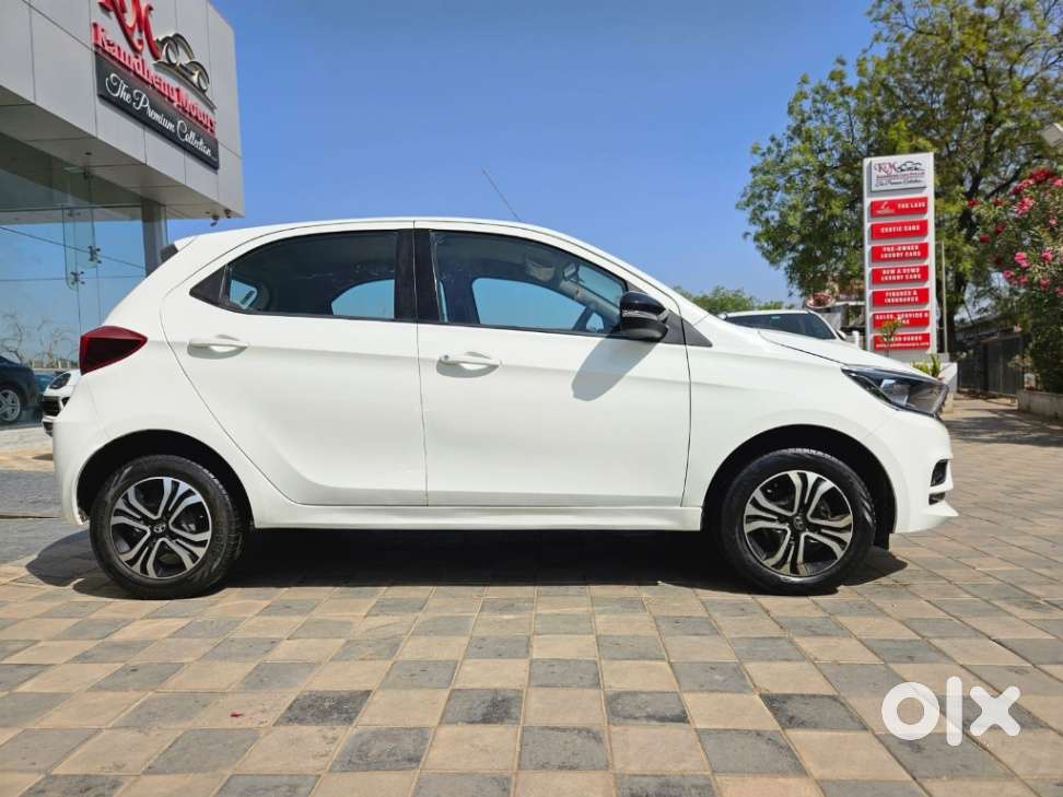 Tata Tigor 1.2 Revotron Xt, 2023, Petrol