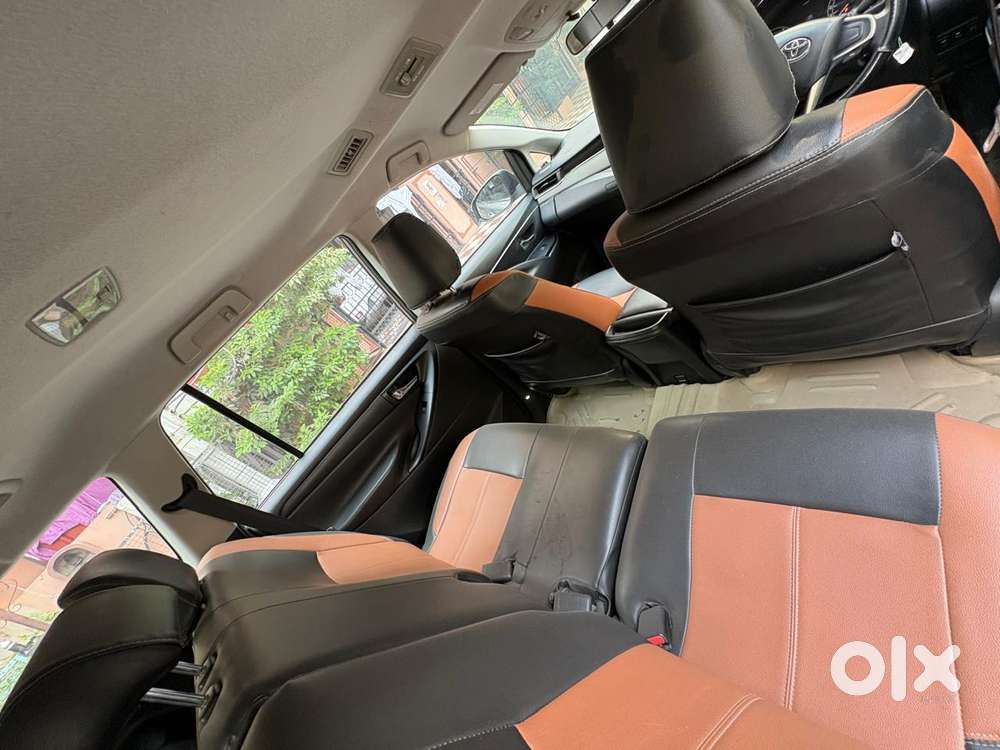 Toyota Innova Crysta 2.8 Gx At, 2016, Diesel