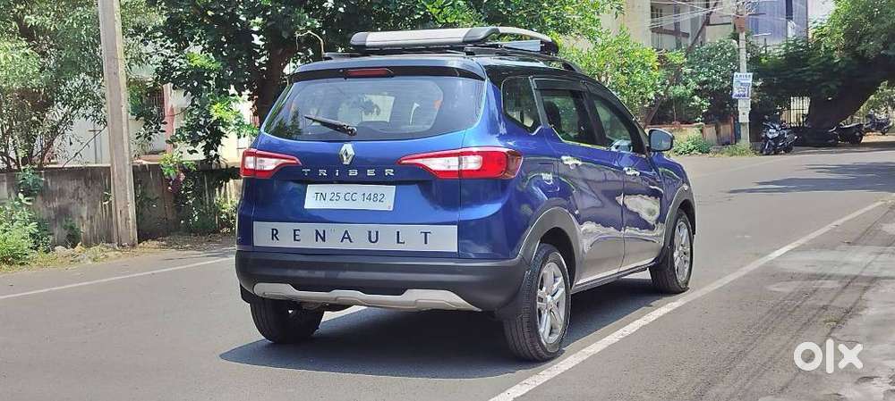 Renault Triber Rxz, 2022, Petrol