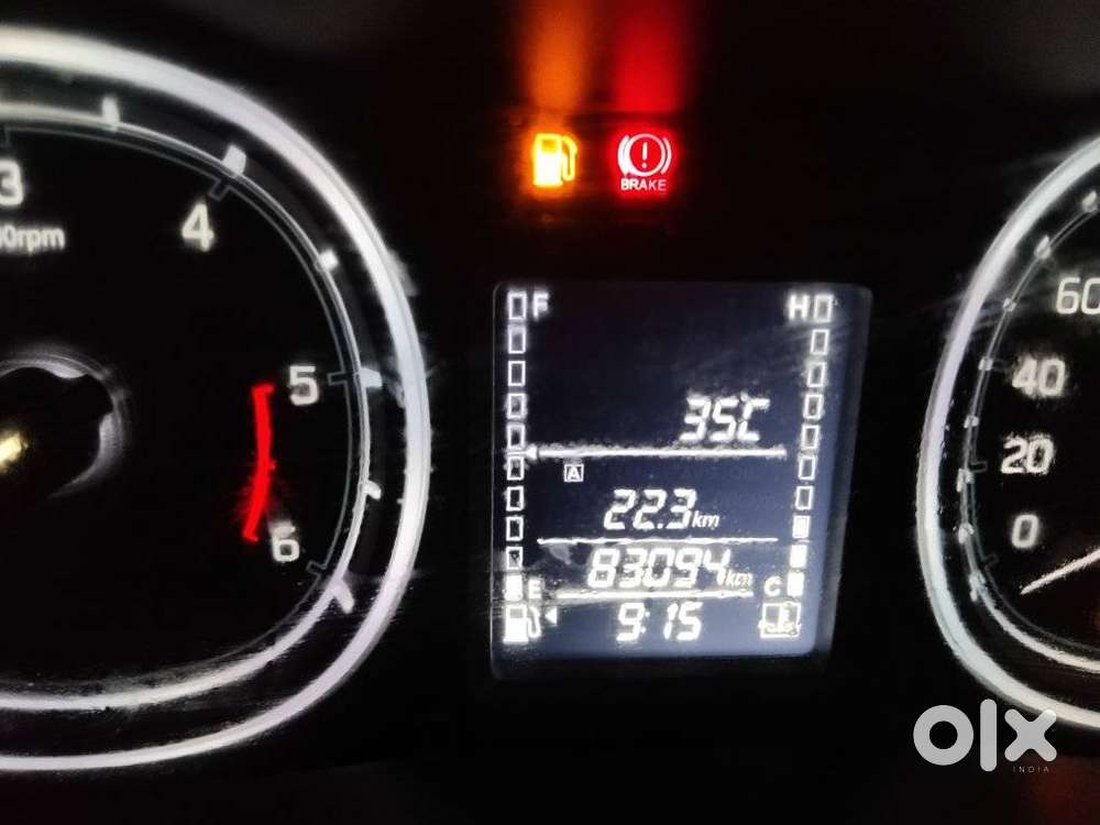 Maruti Suzuki Brezza Zdi+ Dual Tone, 2019, Diesel