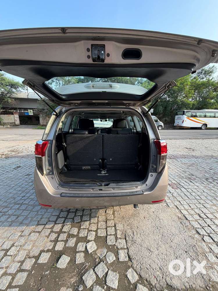 Toyota Innova Crysta 2.4 V, 2018, Diesel