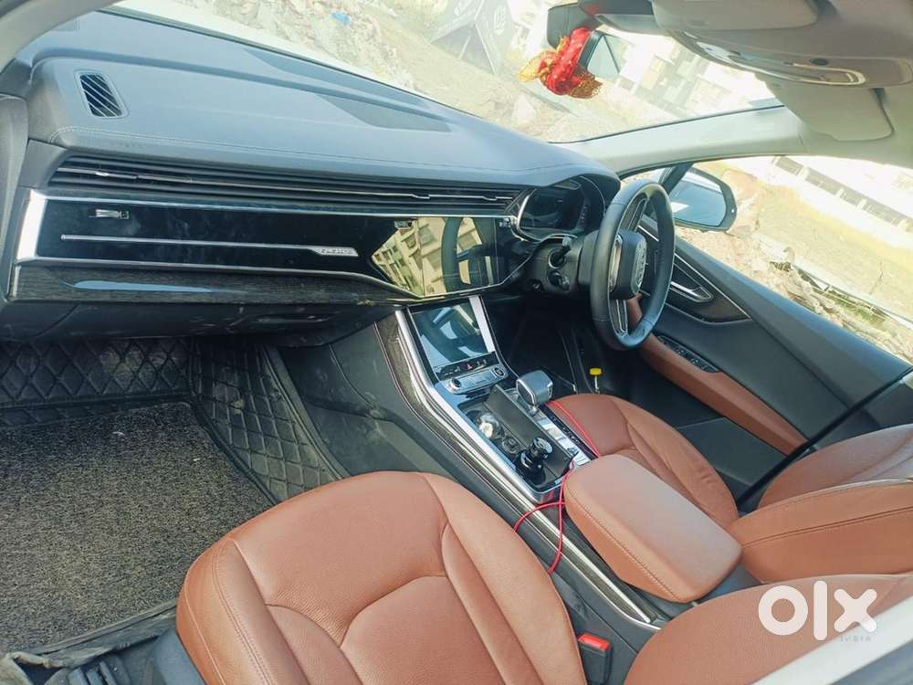 Audi Q7 2023 Petrol 12000 Km Driven Only