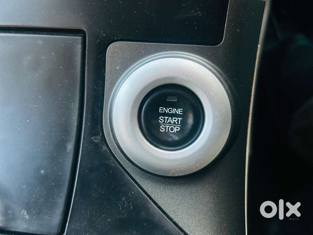 Mahindra Xuv500 2.2 W10 Sportz Edition Mt, 2015, Diesel