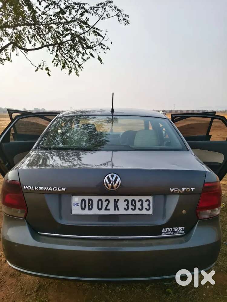 Volkswagen Vento 2013 Urgent Sale