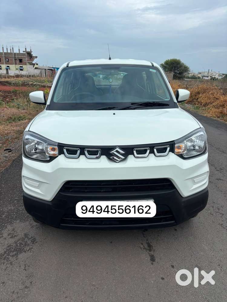 Maruti Suzuki S-presso Vxi Plus, 2022, Petrol