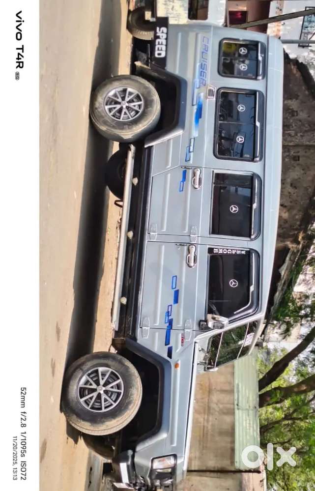 Force Motors Trax 2014 9 Str