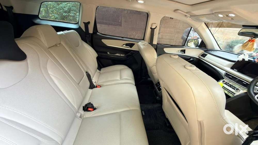 Mahindra Xuv700 2025 Diesel Good Condition