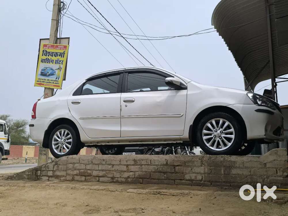 Toyota Etios 2015 Diesel 65000 Km Driven