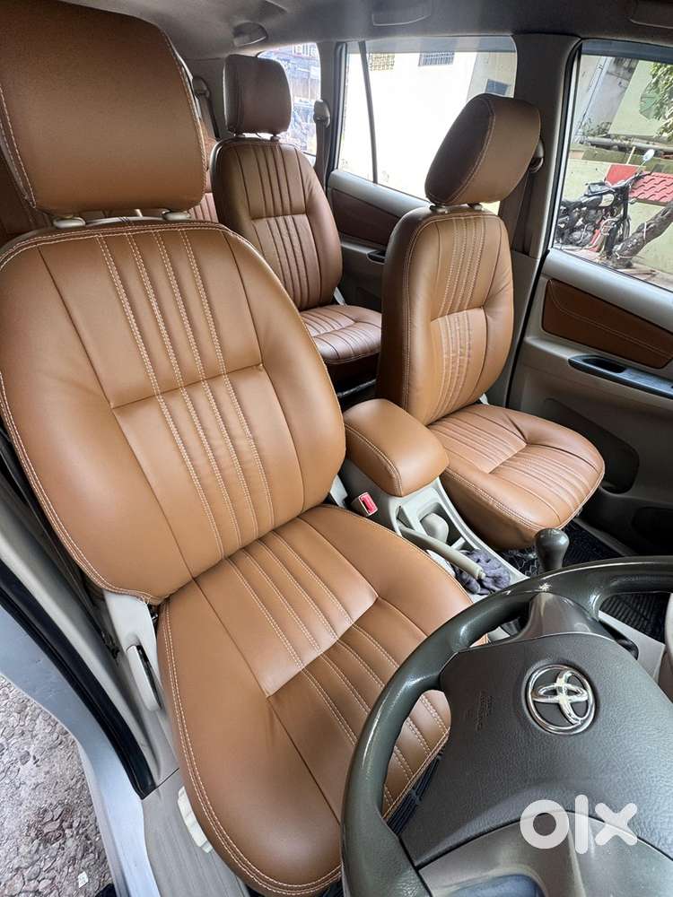 Toyota Innova 2014 Diesel 26000 Km Driven