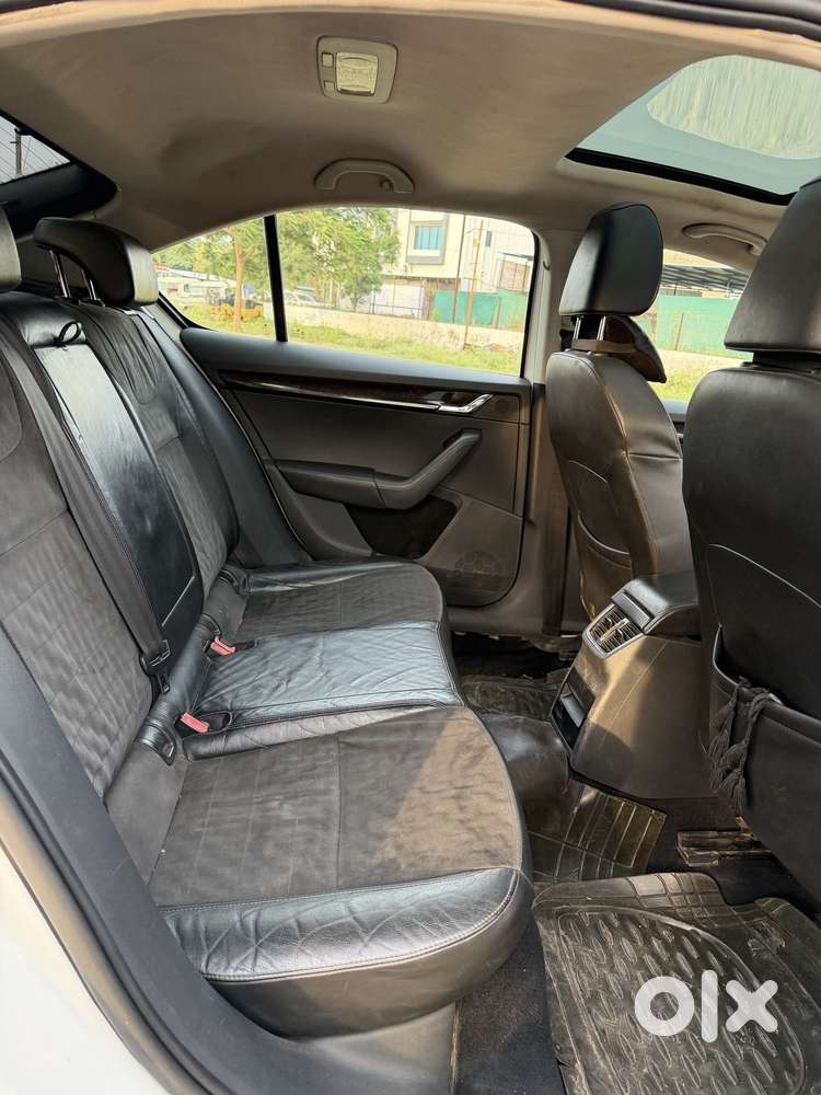 Skoda Octavia 2.0 Elegance Tdi Cr At, 2015, Diesel