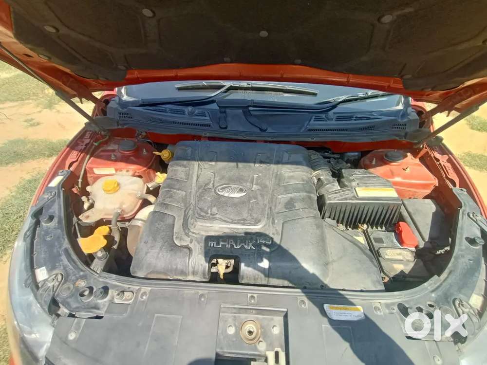 Mahindra Xuv 500 W10