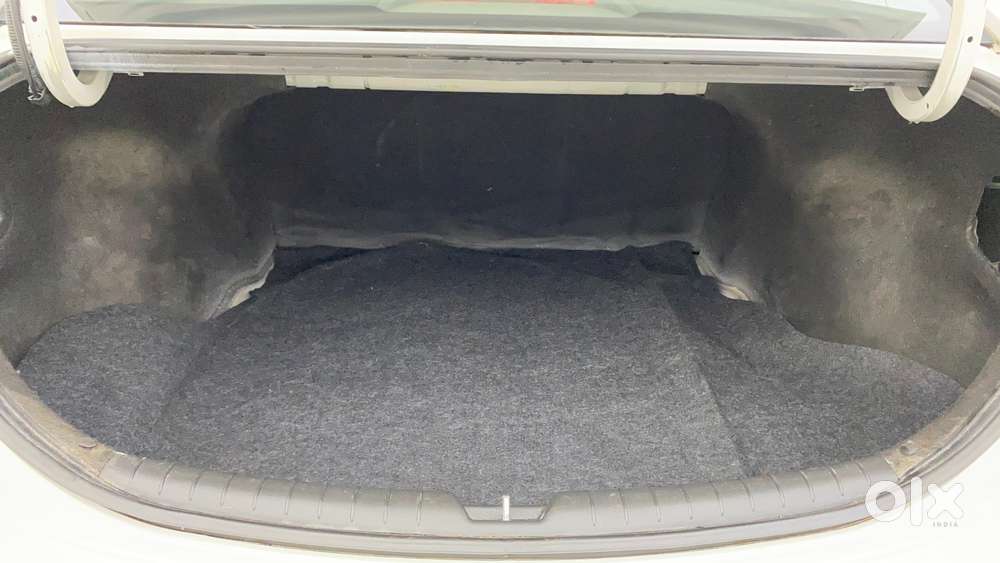 Hyundai Verna 1.6 Vtvt Sx, 2019, Petrol