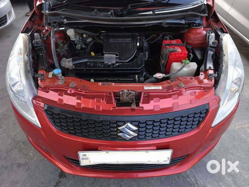 Maruti Suzuki Swift Vxi + Manual, 2011, Petrol