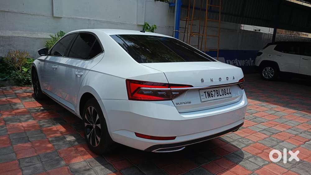 Skoda Superb 2.0 L&k Tsi At, 2020, Petrol
