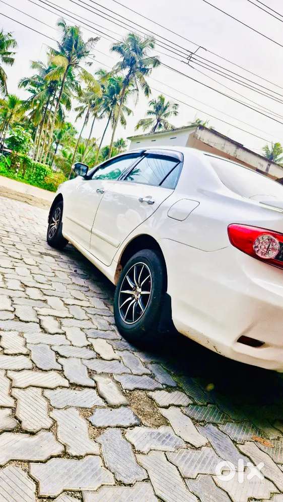 Toyota Corolla Altis 2012 Diesel 132000 Km Driven